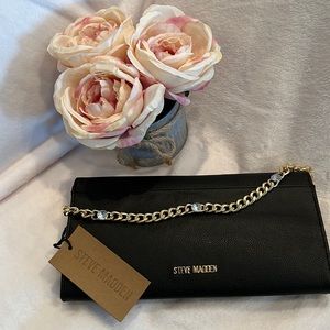 Steve Madden black clutch 10.5x5.5x1 new with tag
